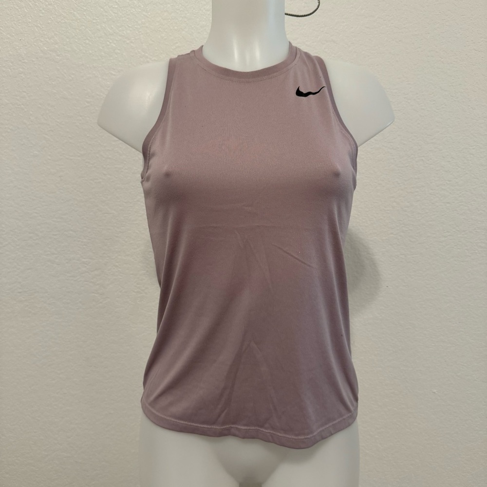 Nike tee xs purple